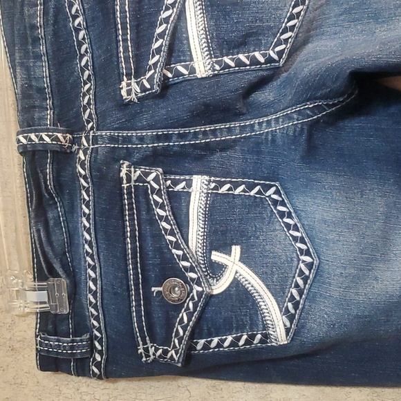 NWT Revolution by revolt women's sz 9x34 bootcut bluejeans - Picture 5 of 6